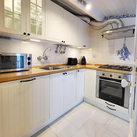 Principe Real Apartment Lisbon